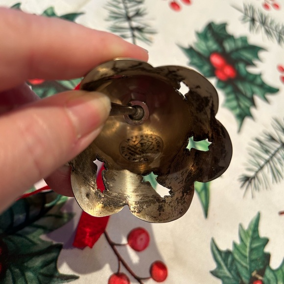 Bell 🔔 - Picture 5 of 7